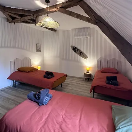 Charmant Gite Renove Avec Jardin Et Jeux Pour Enfants - Fr-1-489-546 Holiday home Rocles (Allier)