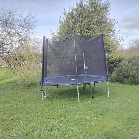 Charmant Gite Renove Avec Jardin Et Jeux Pour Enfants - Fr-1-489-546