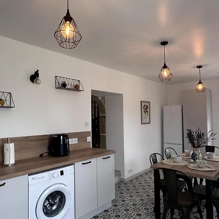 Charmant Gite Renove Avec Jardin Et Jeux Pour Enfants - Fr-1-489-546 Holiday home *